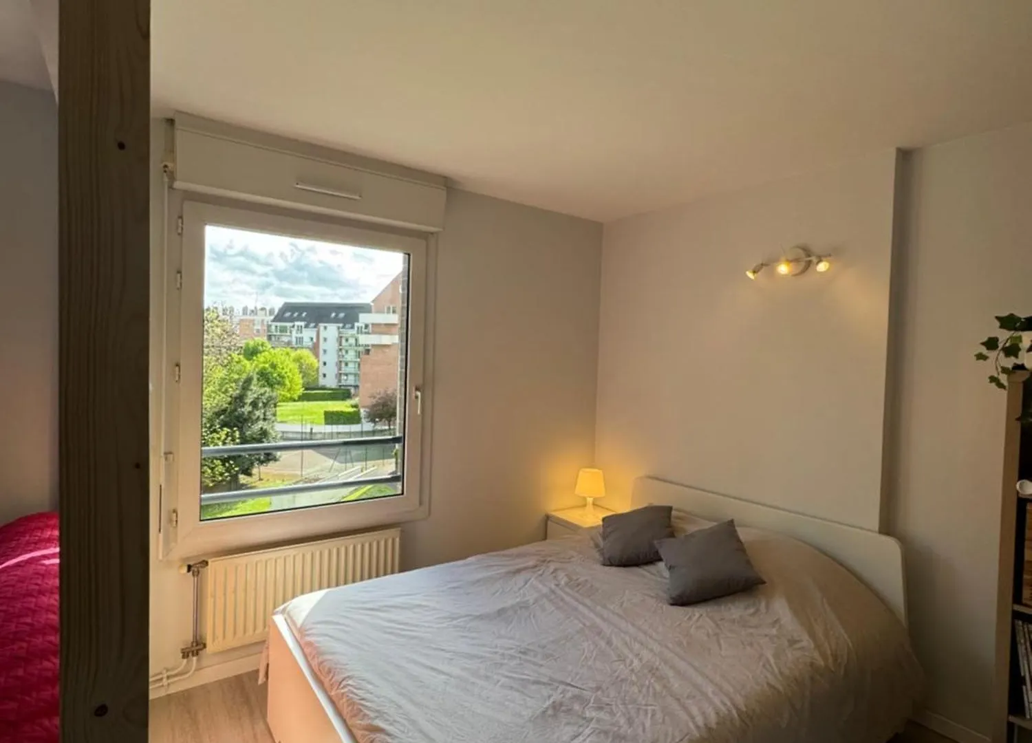 Vauban T1 Calme Avec Parking Privatif Apartment Lille